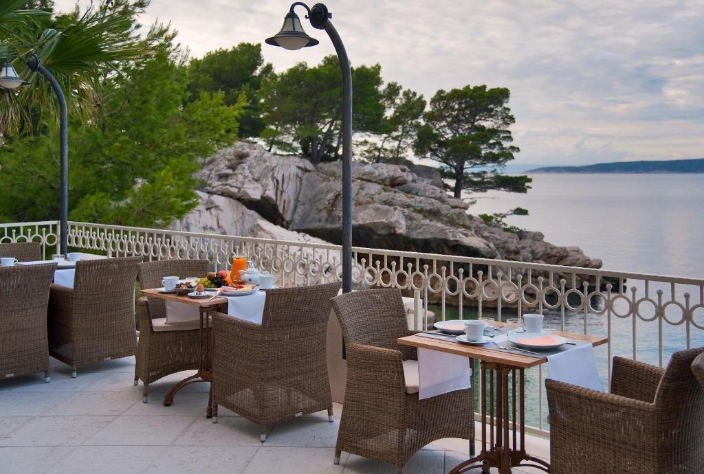 Hotel Sunceva Postelja Brela Buitenkant foto