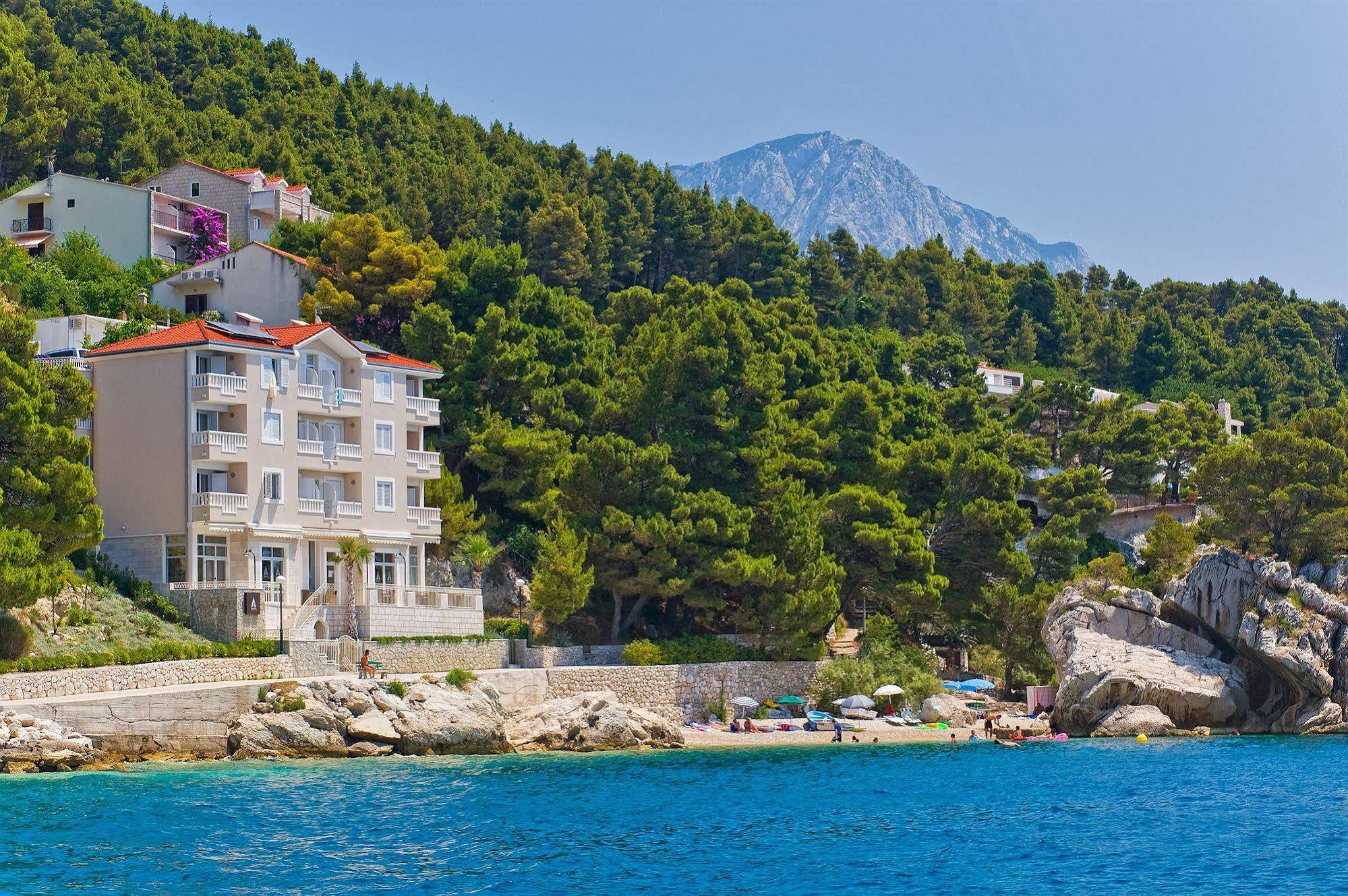 Hotel Sunceva Postelja Brela Buitenkant foto
